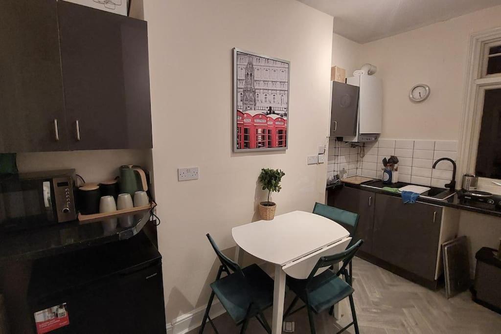 Ferienwohnung Harry Potter 9 3/4 Flat London Exterior foto